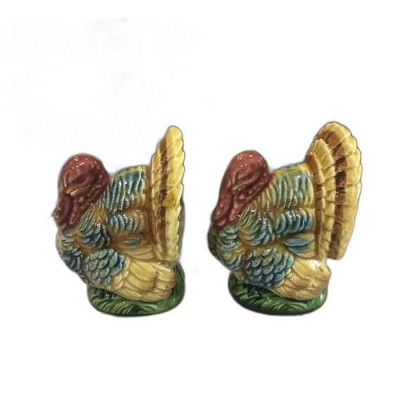 Lefton Male Turkey Salt & Pepper Shakers with Horn of Plenty H7441 - Picture 2 of 9